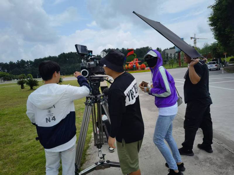 源城区极致互动，未来愿景宏大，致力于成为全球领先的产品宣传视频企业